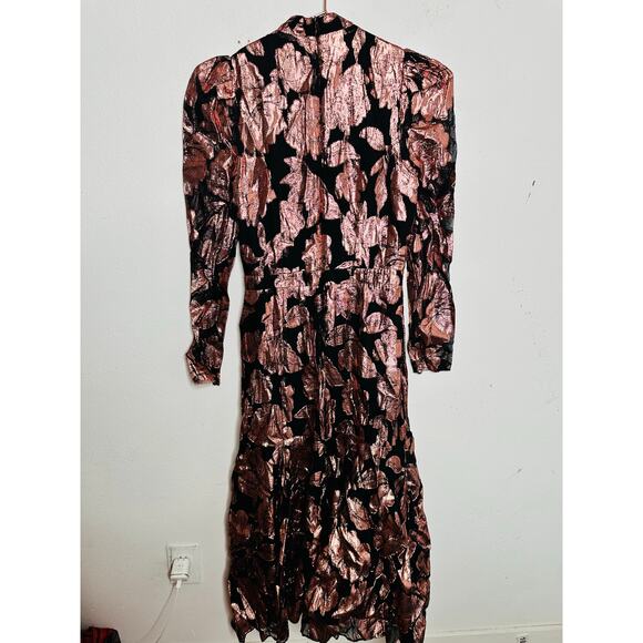 YUMI KIM Metallic Floral Princess Sleeve Flowy Hemline Long Dress Size XS - Picture 9 of 10
